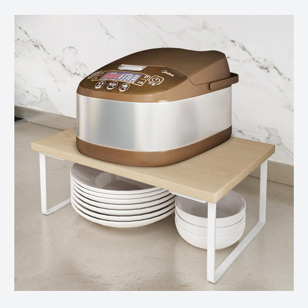 Four micro-ondes, acier inoxydable, comptoir de cuisine et petits appareils électroménagers, 1 étagère